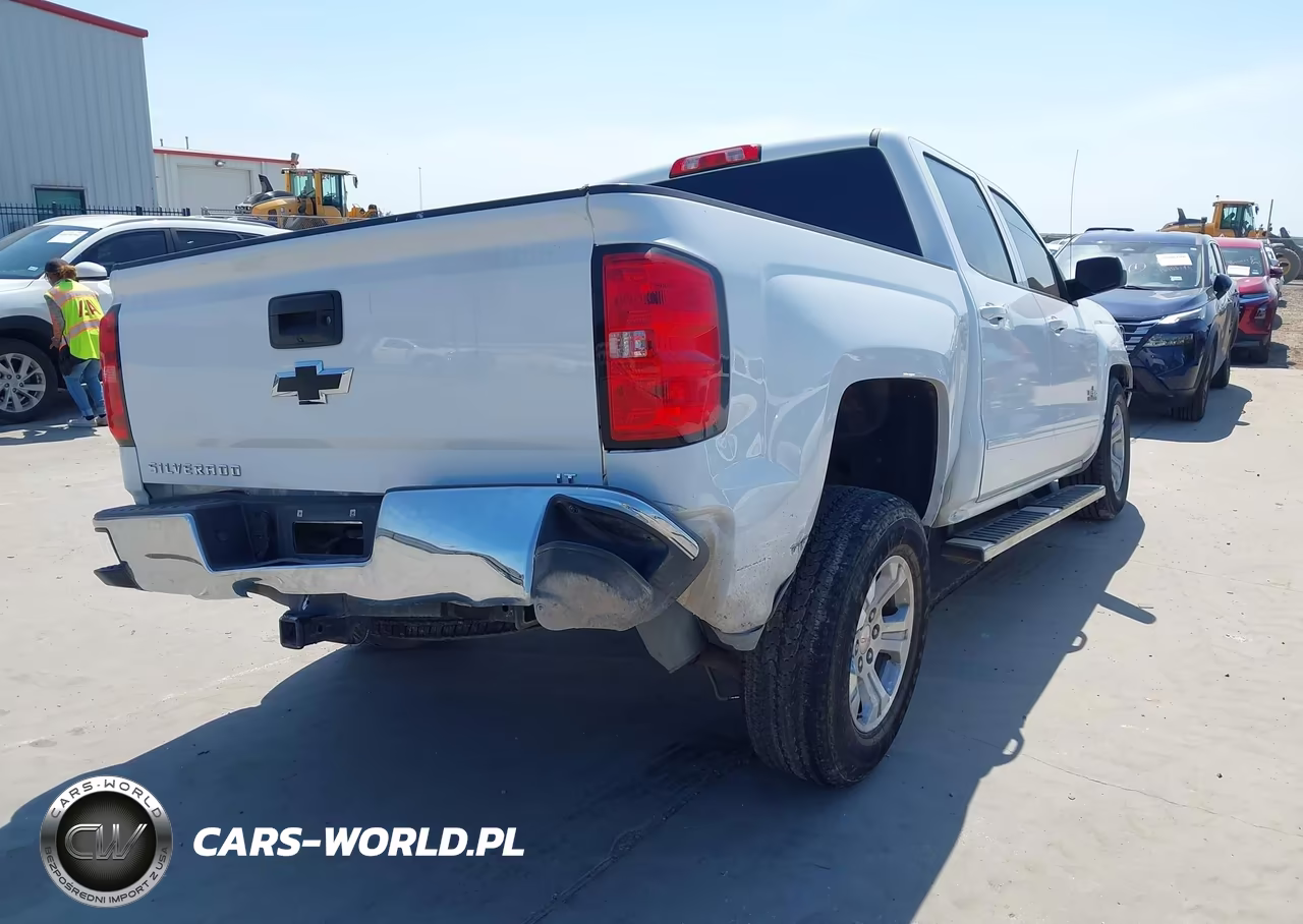 2018 Chevrolet Silverado 1500 1Lt VIN:3GCPCREC3JG485471 - 4