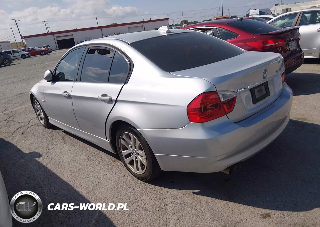 2007 BMW 328I VIN:WBAVA37527NL13759 - 3