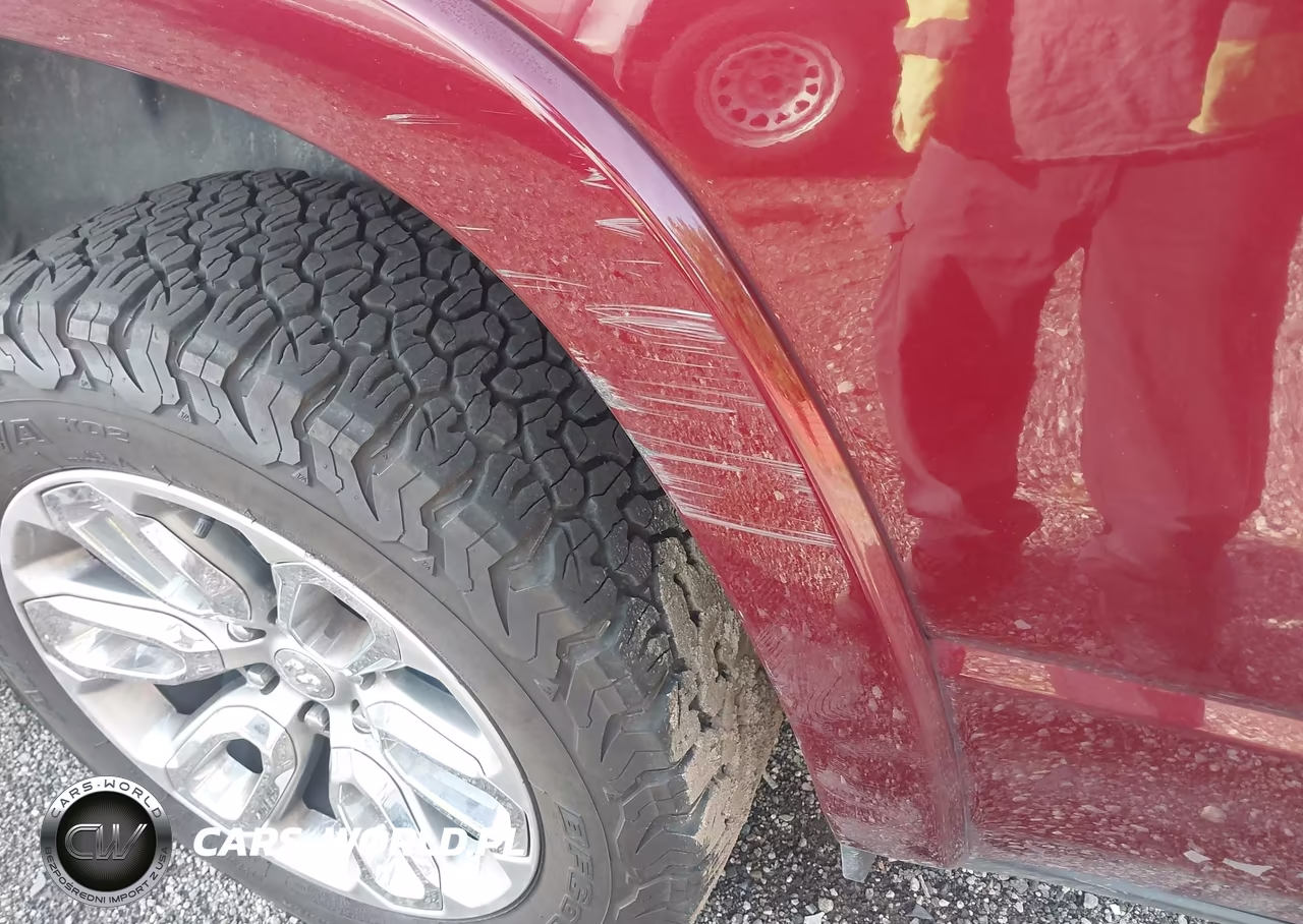 2019 Ram 1500 Laramie 4X4 5'7 Box VIN:1C6SRFJT9KN807852 - 18