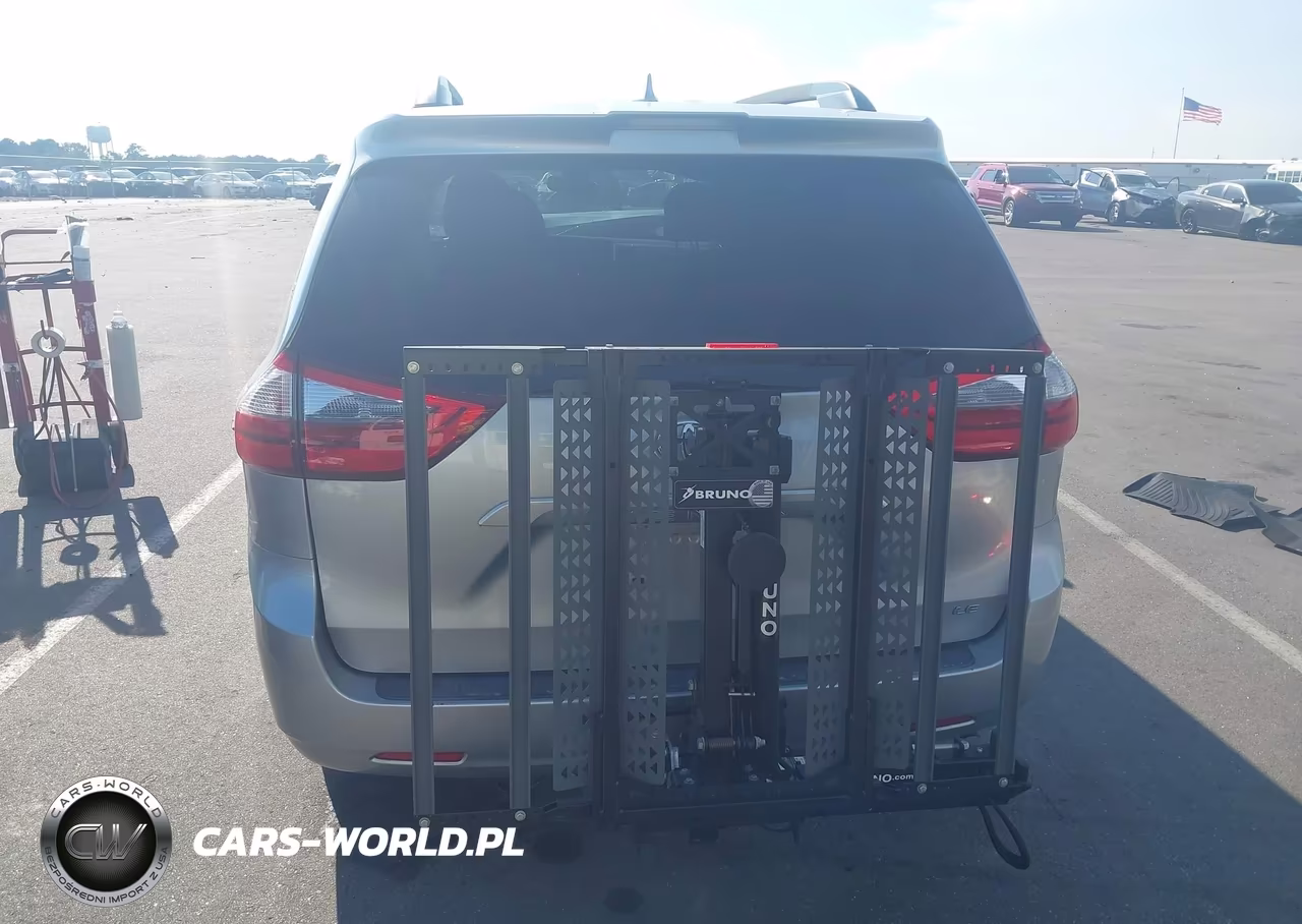 2020 Toyota Sienna Le VIN:5TDKZ3DC1LS022840 - 16