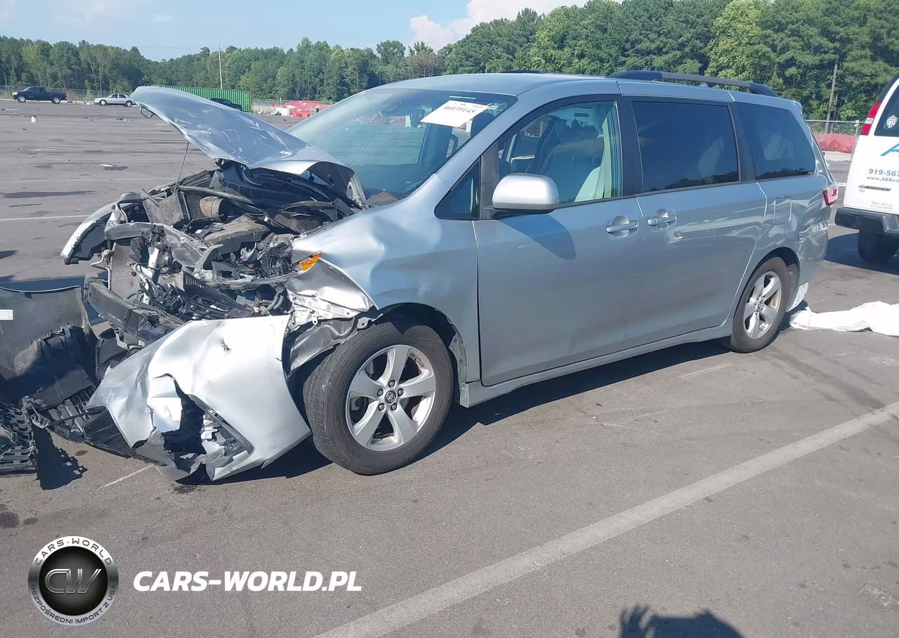 2020 Toyota Sienna Le VIN:5TDKZ3DC1LS022840 - 2