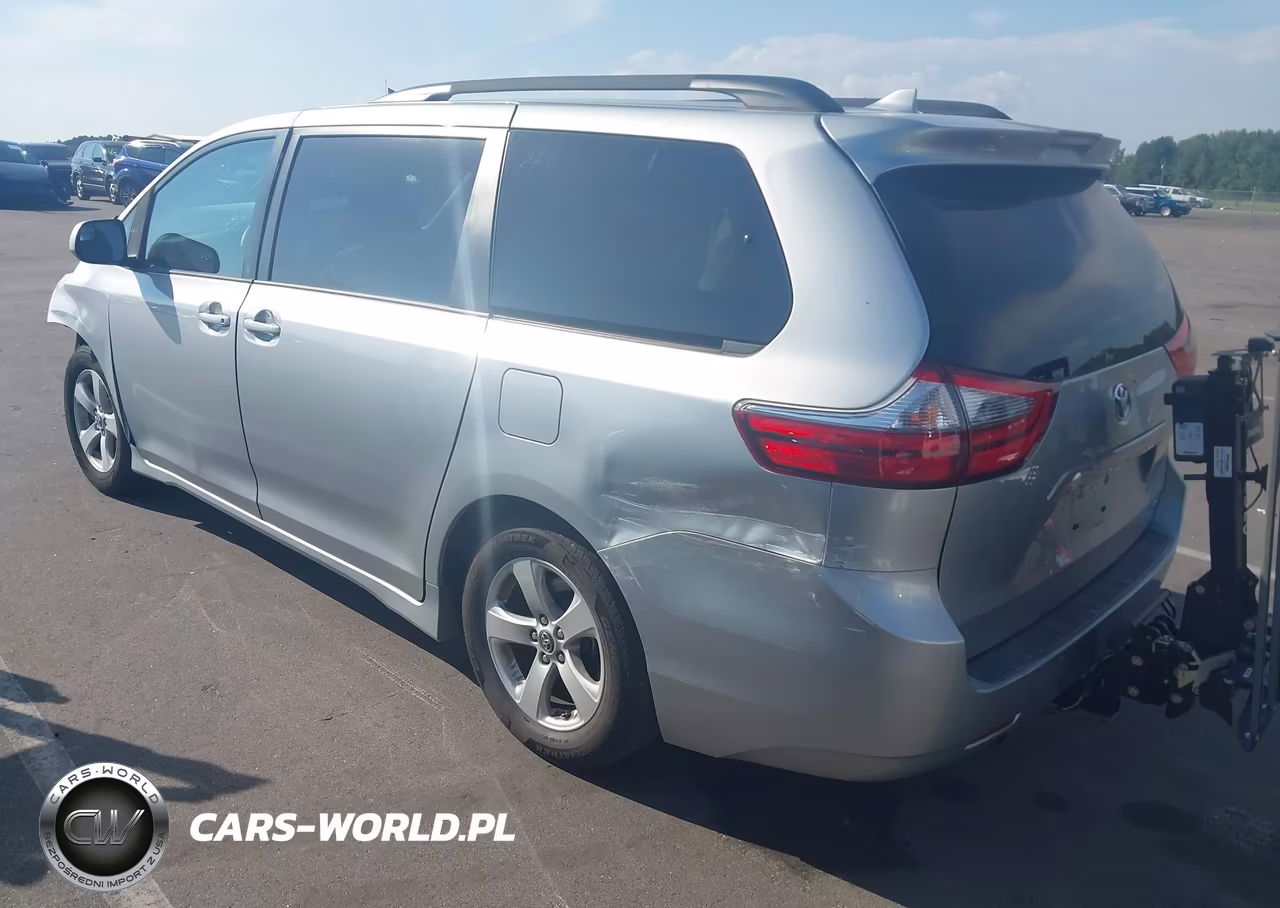 2020 Toyota Sienna Le VIN:5TDKZ3DC1LS022840 - 3