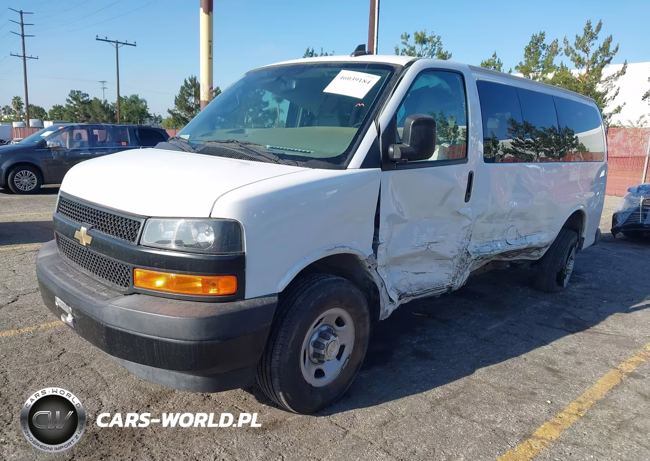 2023 Chevrolet Express Passenger Rwd 3500 Regular Wheelbase Ls VIN:1GAZGLFP7P1221651 - 2