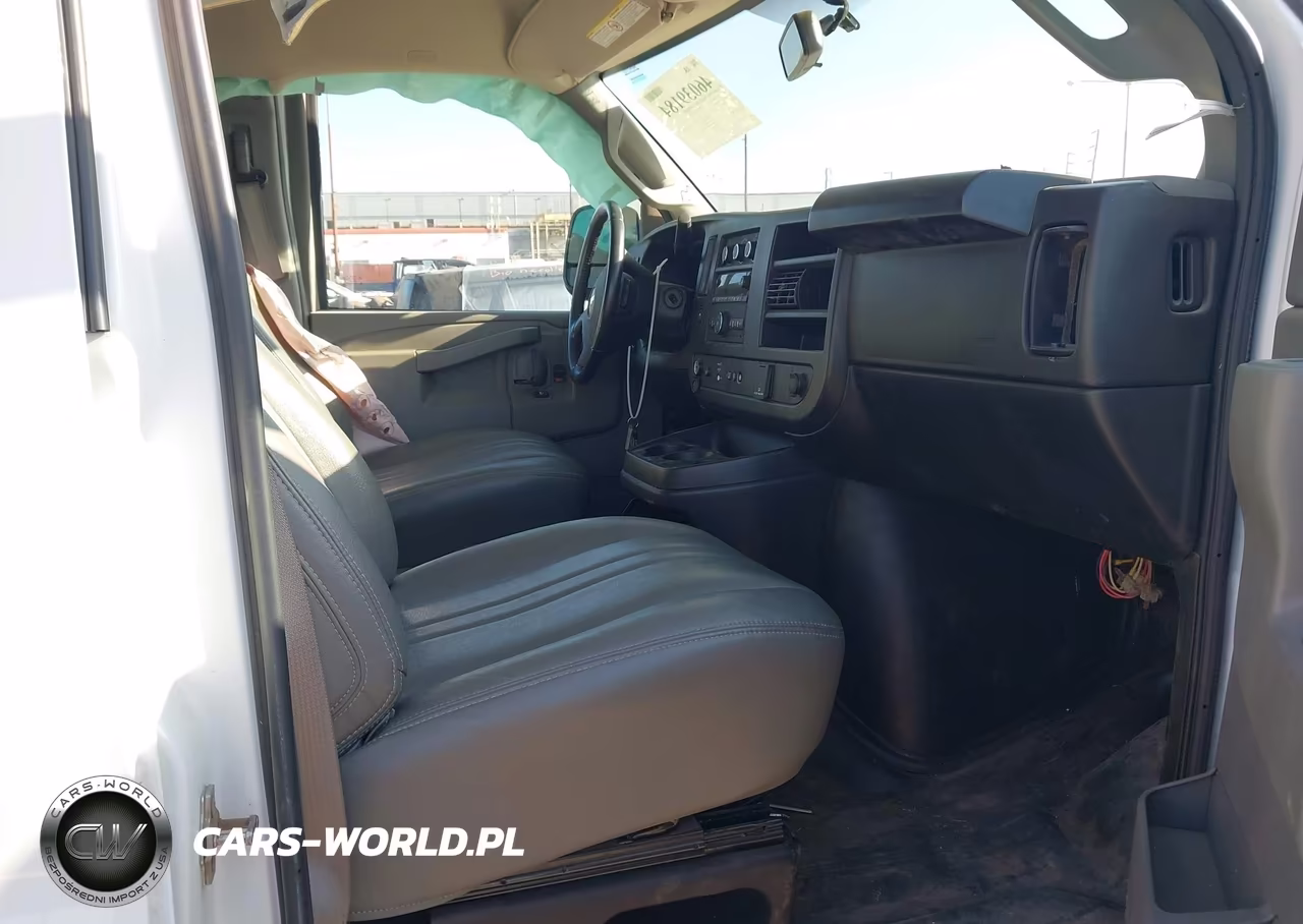 2023 Chevrolet Express Passenger Rwd 3500 Regular Wheelbase Ls VIN:1GAZGLFP7P1221651 - 5
