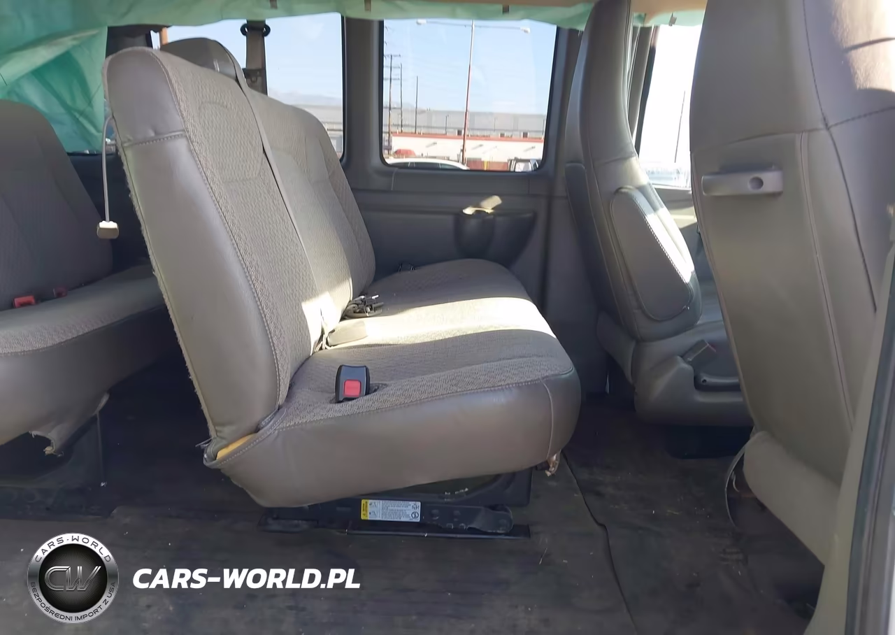 2023 Chevrolet Express Passenger Rwd 3500 Regular Wheelbase Ls VIN:1GAZGLFP7P1221651 - 8