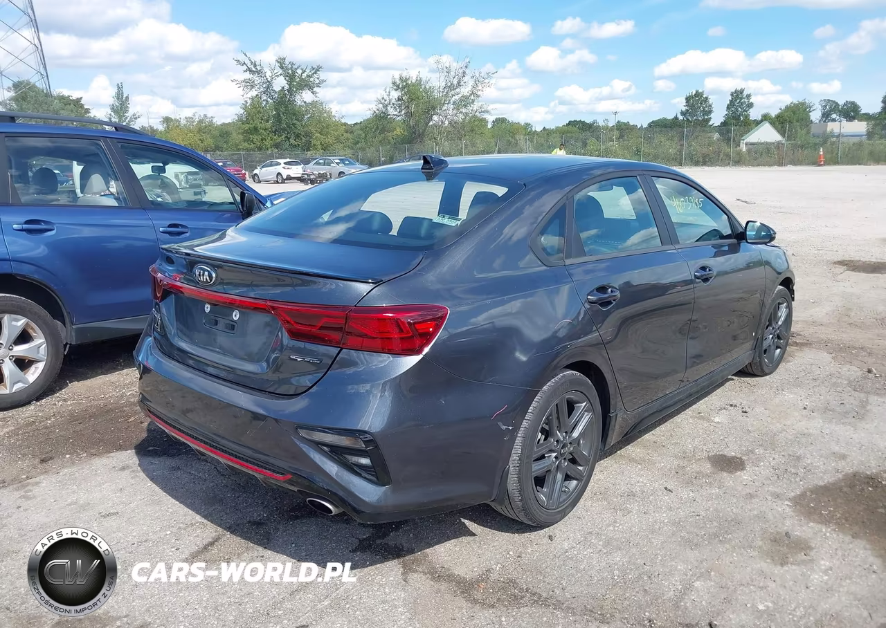 2021 Kia Forte Gt-Line VIN:3KPF34AD9ME398901 - 4