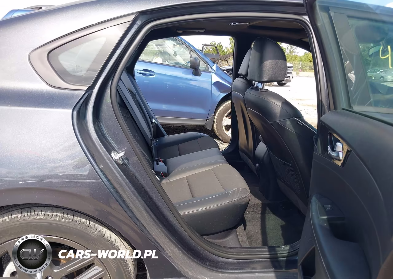 2021 Kia Forte Gt-Line VIN:3KPF34AD9ME398901 - 8
