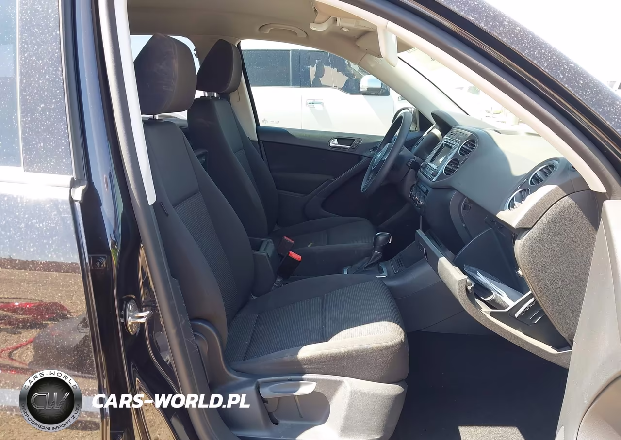 2017 Volkswagen Tiguan 2.0T-2.0T S VIN:WVGAV7AX4HK049613 - 5