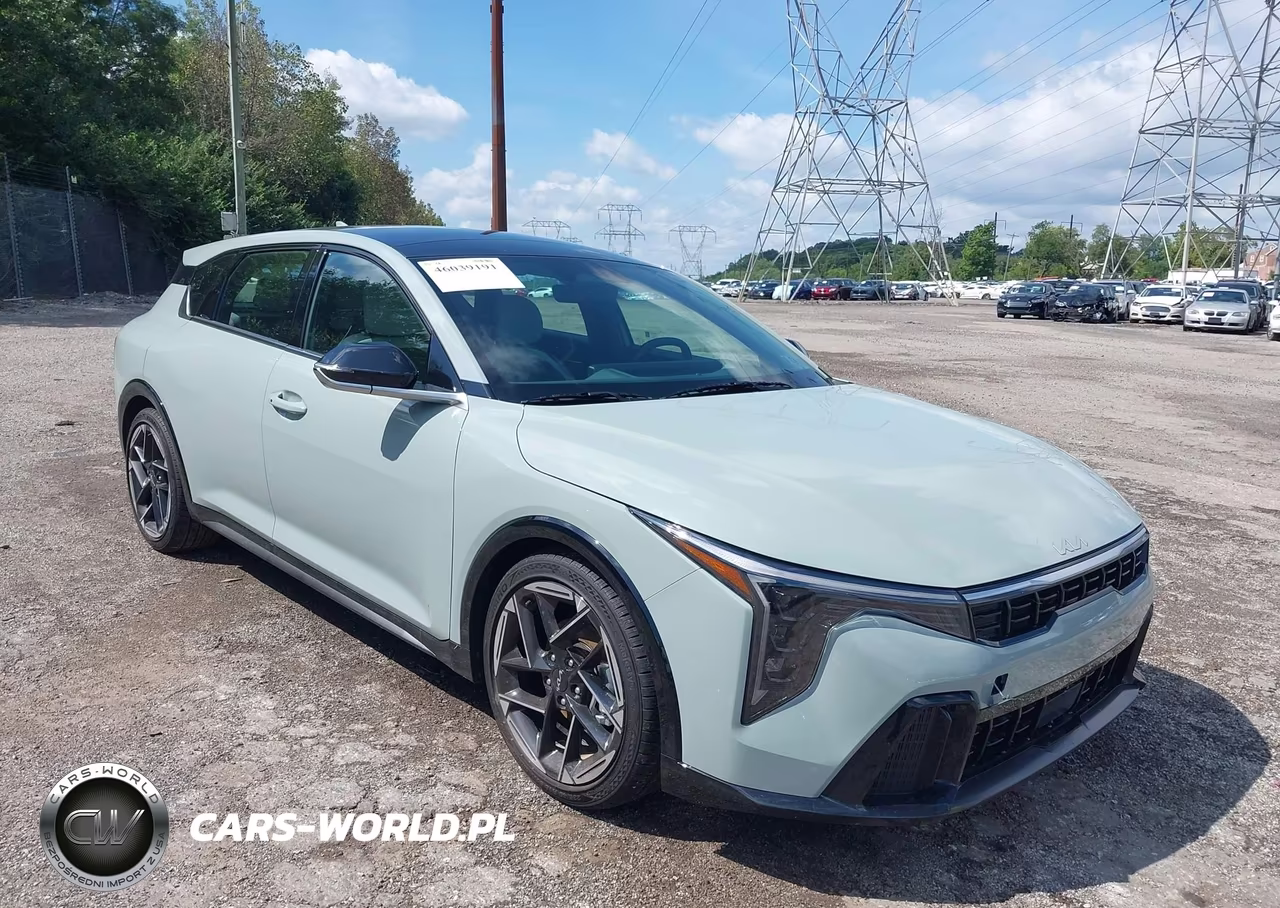 2026 Kia K4 Gt-Line – zdjęcie 1 z 12