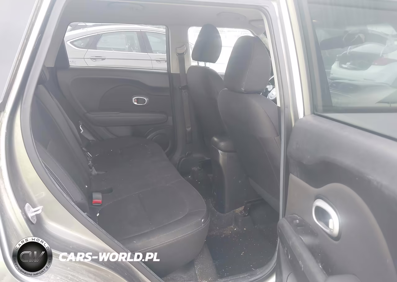 2015 Kia Soul VIN:KNDJN2A22F7176257 - 8