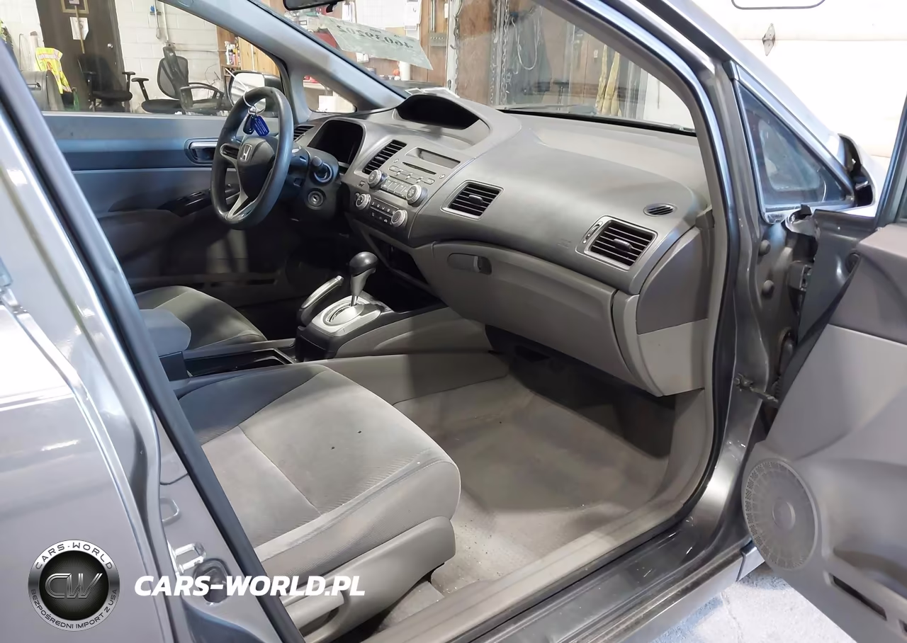 2009 Honda Civic Lx VIN:2HGFA16599H323277 - 5