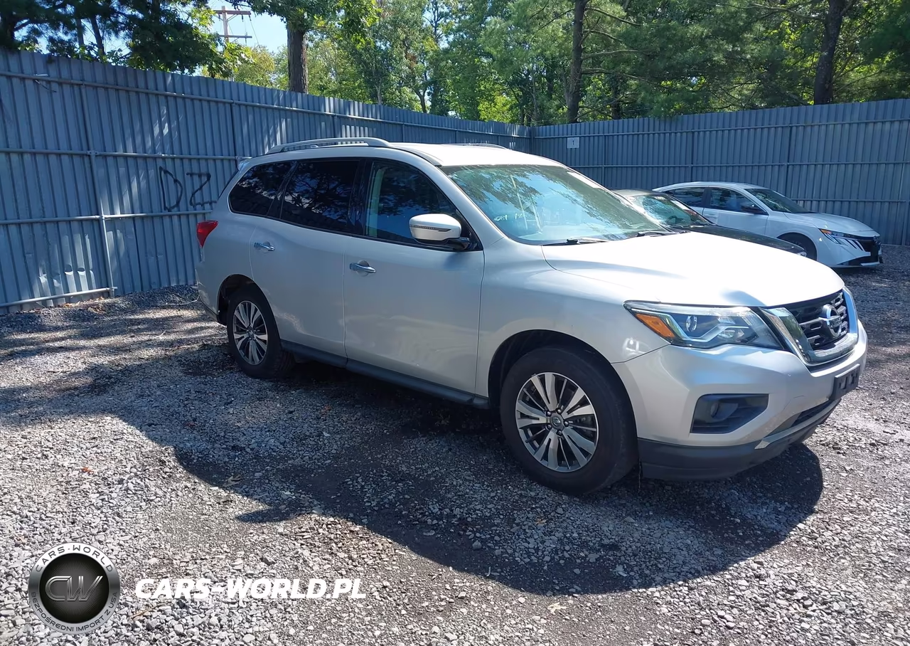 2019 Nissan Pathfinder Sv