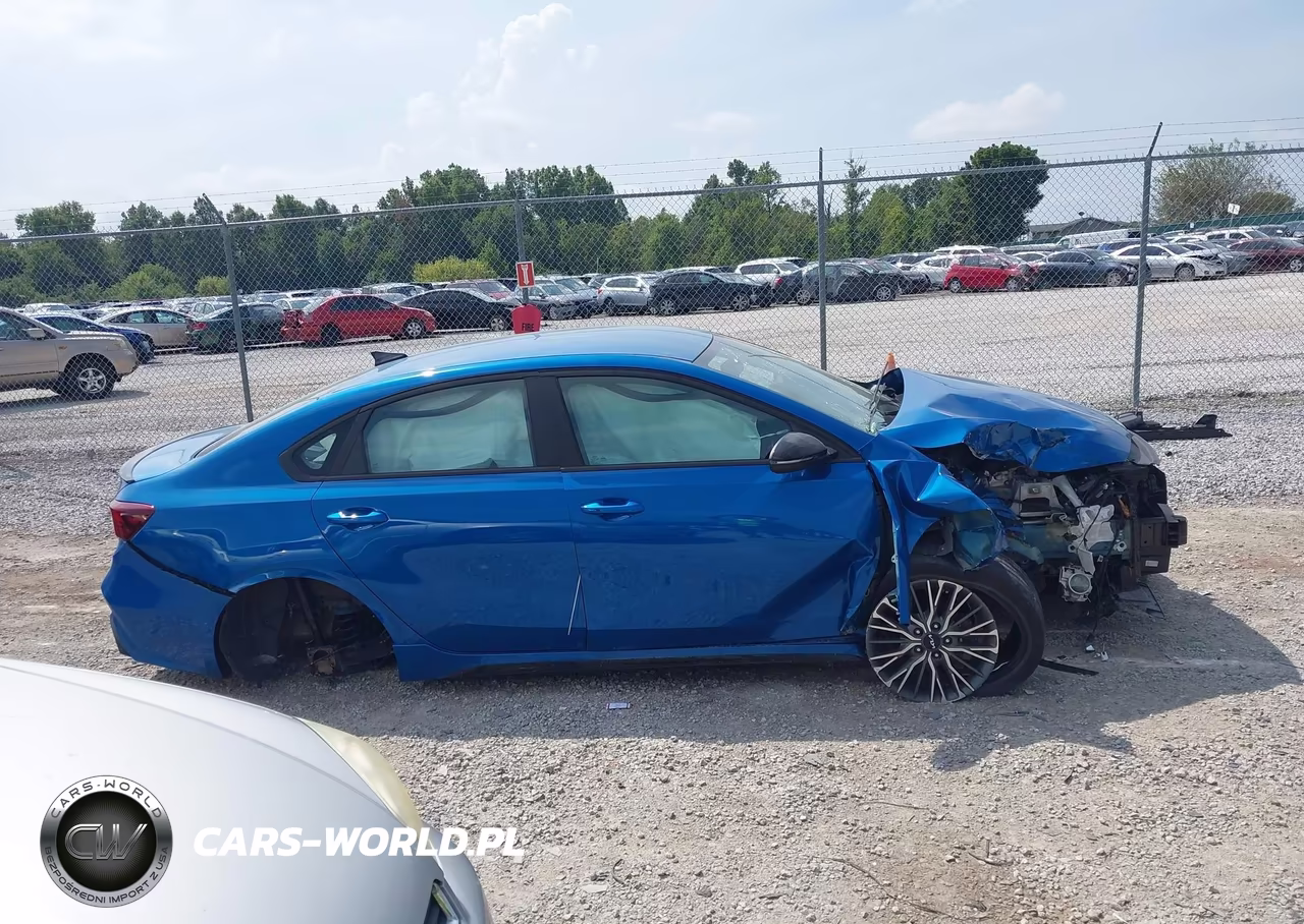 2023 Kia Forte Gt-Line VIN:3KPF54AD8PE533350 - 14