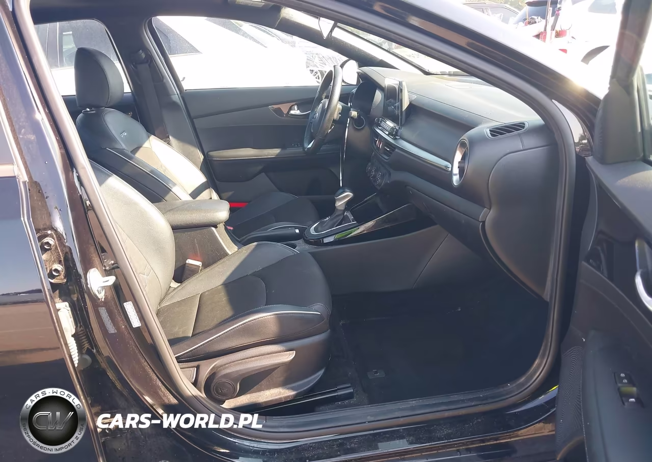 2021 Kia Forte Gt-Line VIN:3KPF34AD7ME331777 - 5