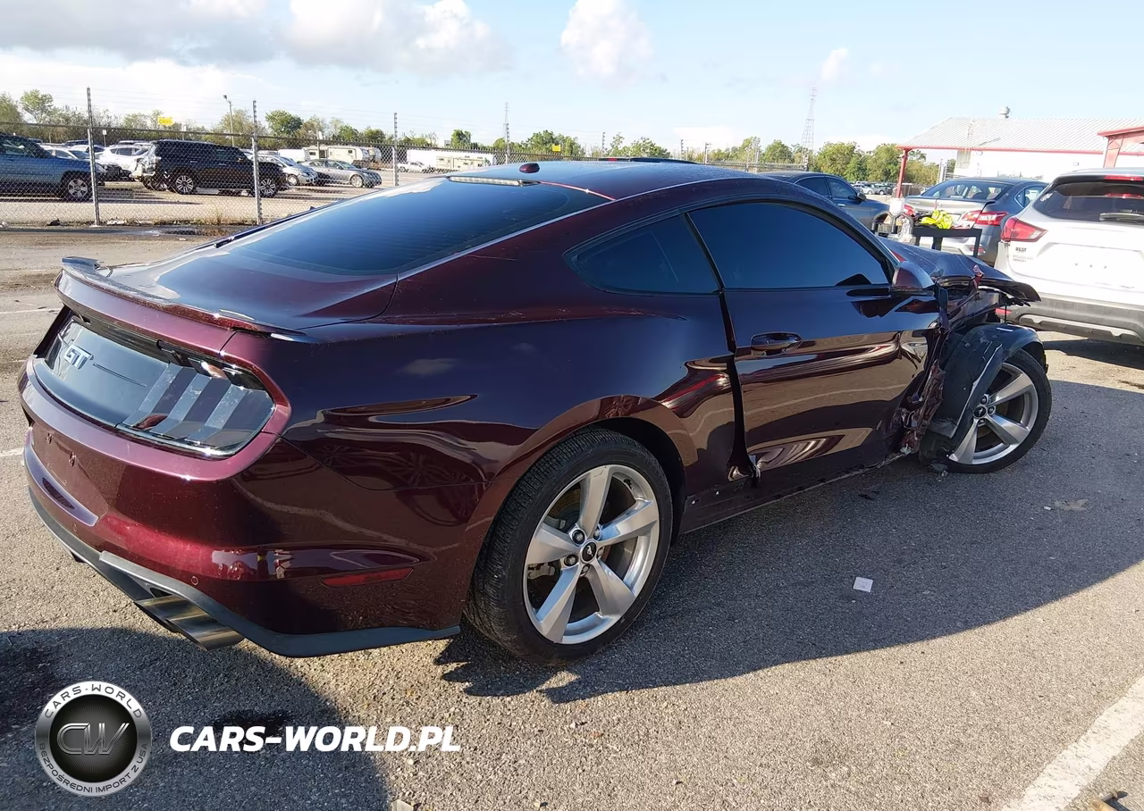 2018 Ford Mustang Gt Premium VIN:1FA6P8CFXJ5101903 - 4