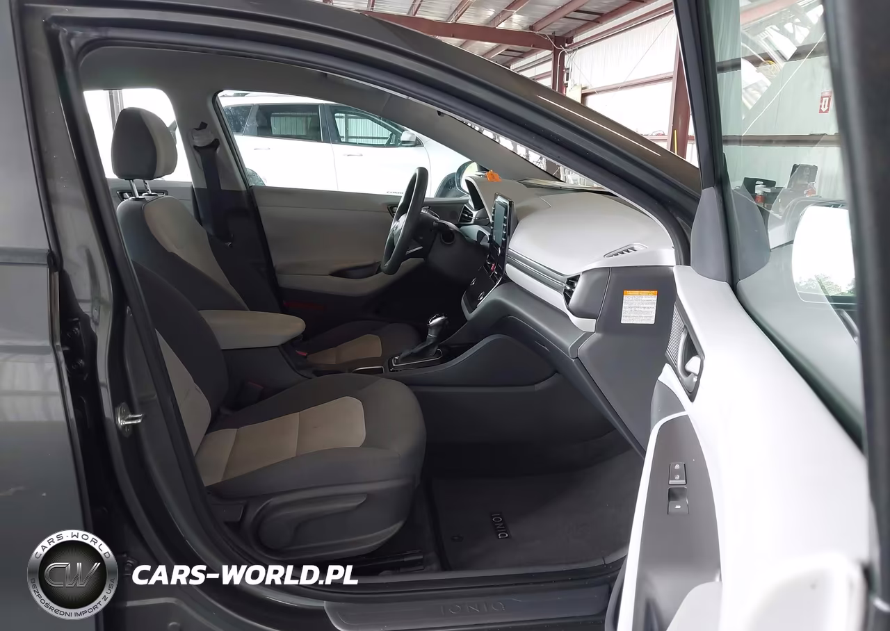 2020 Hyundai Ioniq Hybrid Blue VIN:KMHC65LC7LU218766 - 5
