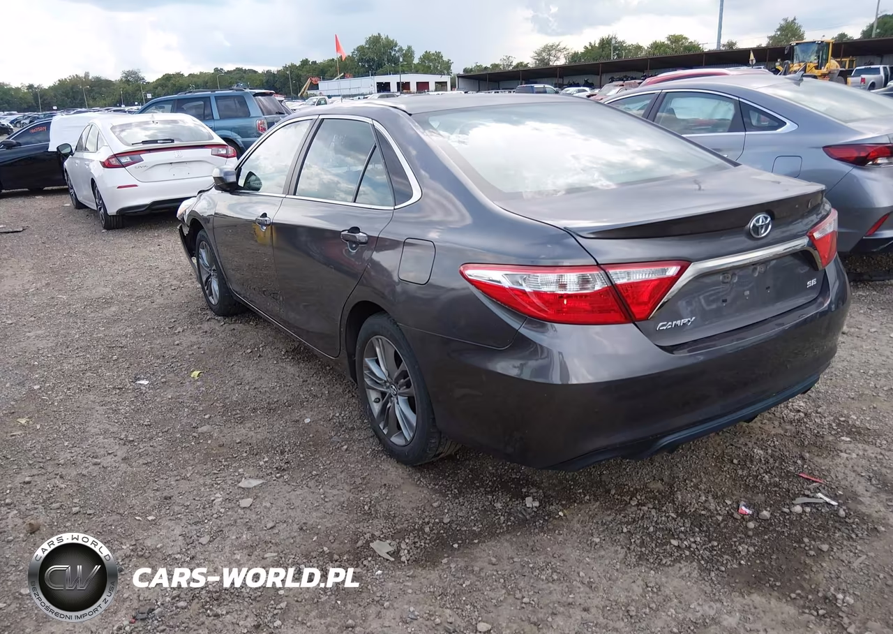 2017 Toyota Camry Se VIN:4T1BF1FK0HU803199 - 3