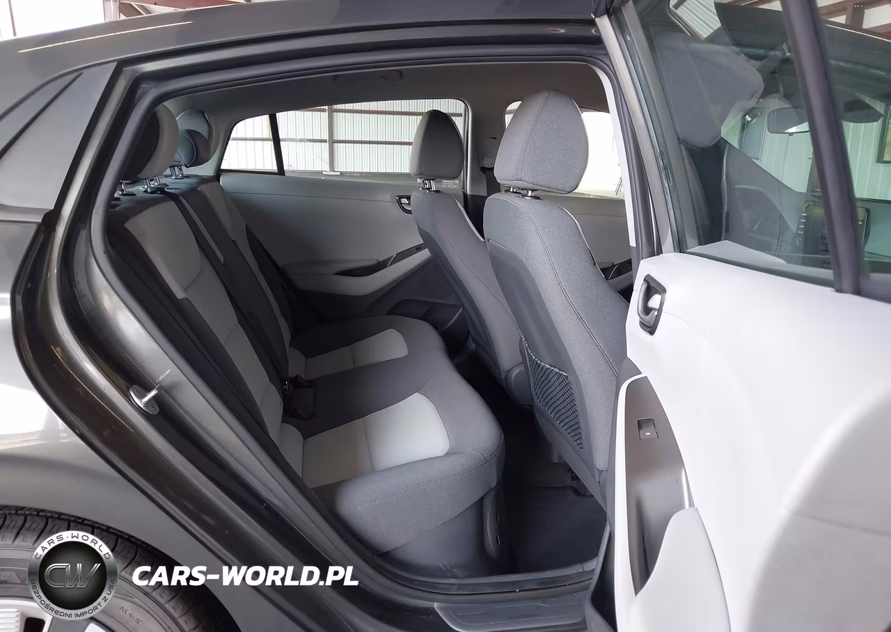 2020 Hyundai Ioniq Hybrid Blue VIN:KMHC65LC3LU218702 - 8