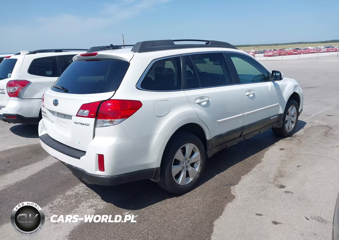 2012 Subaru Outback 2.5I Limited VIN:4S4BRCLC0C3237818 - 4