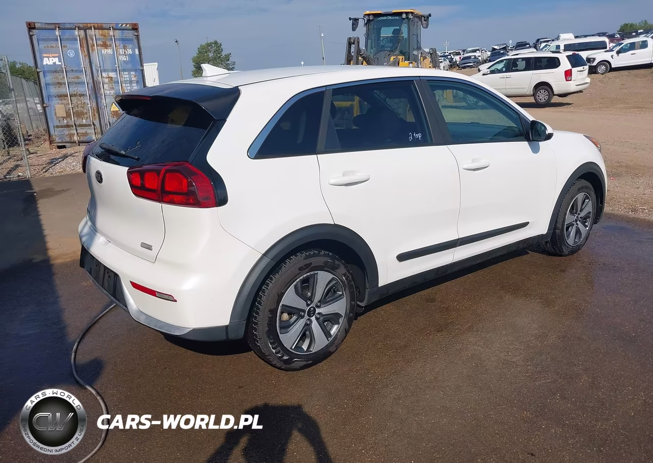 2018 Kia Niro Fe VIN:KNDCB3LC1J5186926 - 4