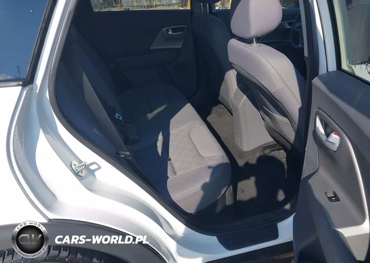2018 Kia Niro Fe VIN:KNDCB3LC1J5186926 - 8