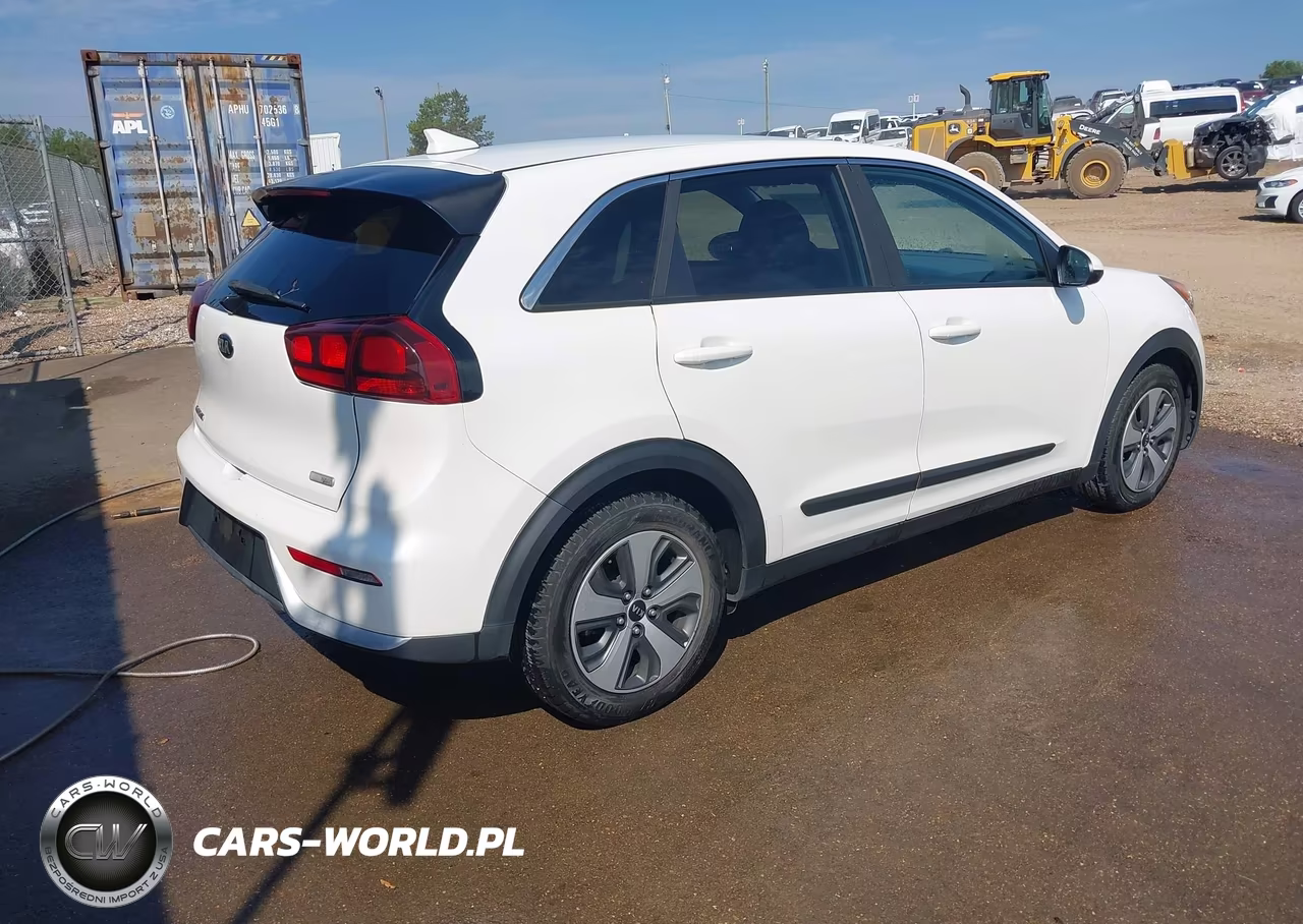 2018 Kia Niro Fe VIN:KNDCB3LC5J5186928 - 4
