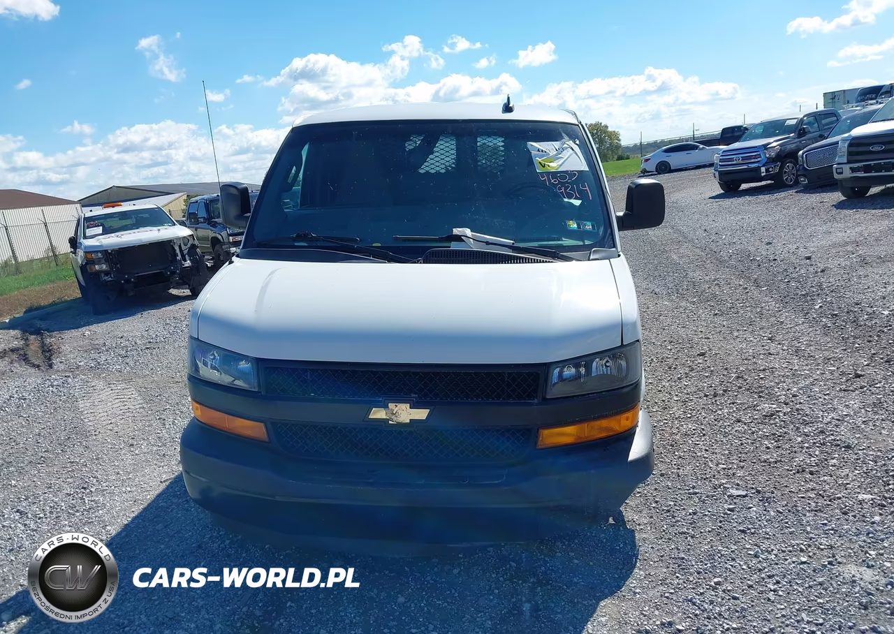 2019 Chevrolet Express 2500 Work Van VIN:1GCWGAFGXK1328247 - 12