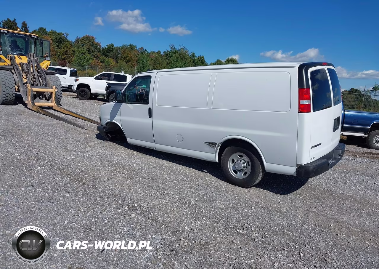 2019 Chevrolet Express 2500 Work Van VIN:1GCWGAFGXK1328247 - 3
