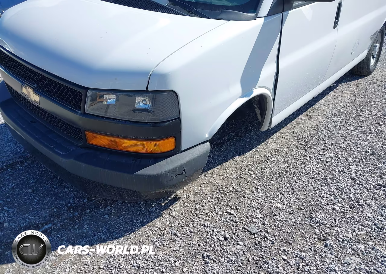 2019 Chevrolet Express 2500 Work Van VIN:1GCWGAFGXK1328247 - 6