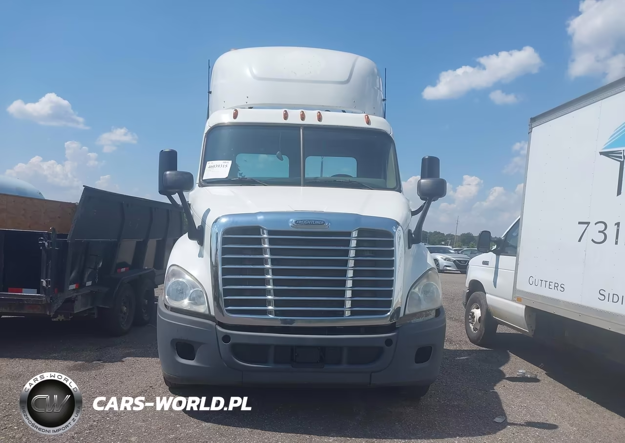 2014 Freightliner Cascadia 113 VIN:3AKJGBDV4ESFZ2123 - 15