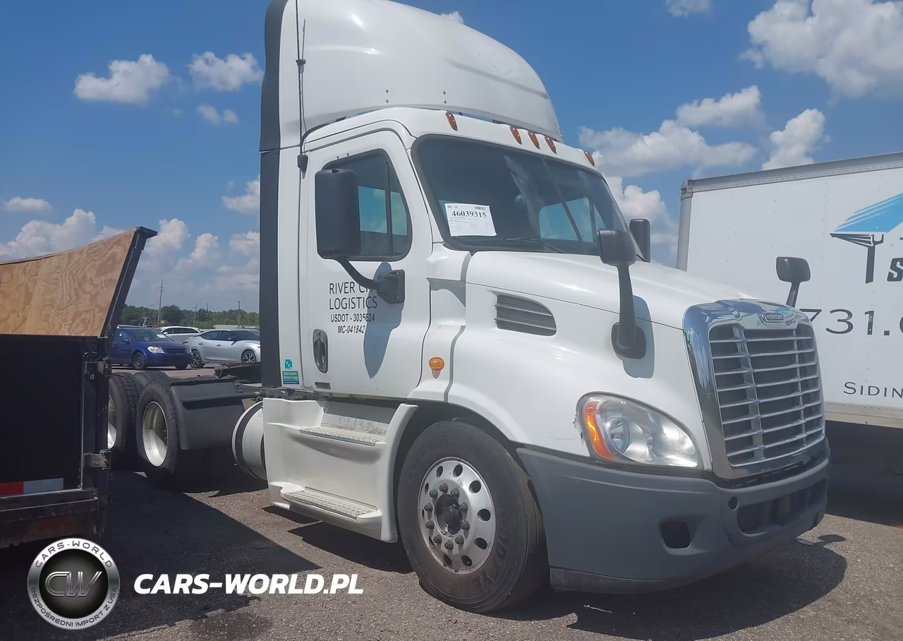 2014 Freightliner Cascadia 113 VIN:3AKJGBDV4ESFZ2123 - 16