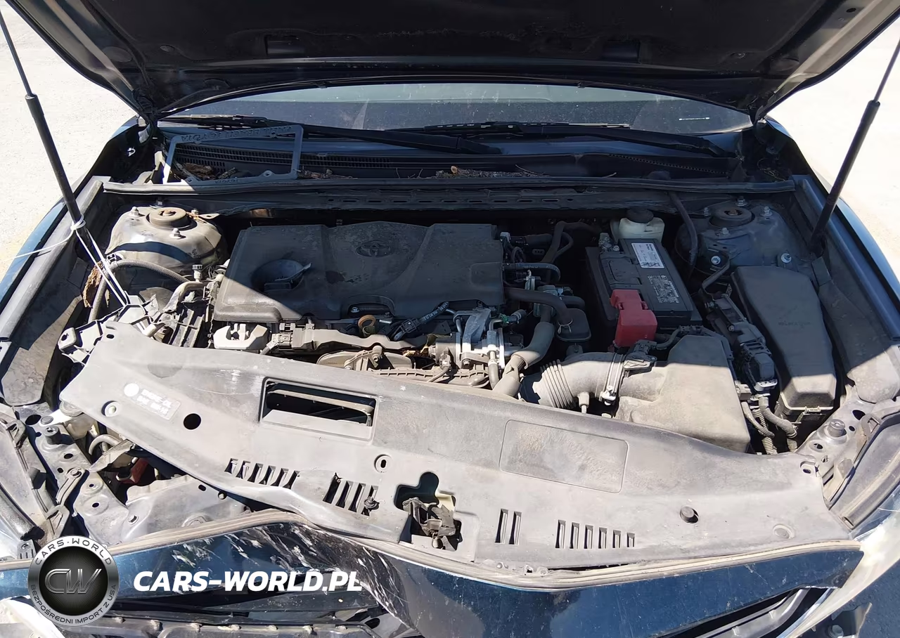 2018 Toyota Camry Se VIN:4T1B11HK0JU634125 - 10