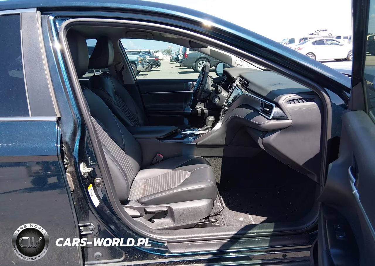 2018 Toyota Camry Se VIN:4T1B11HK0JU634125 - 5