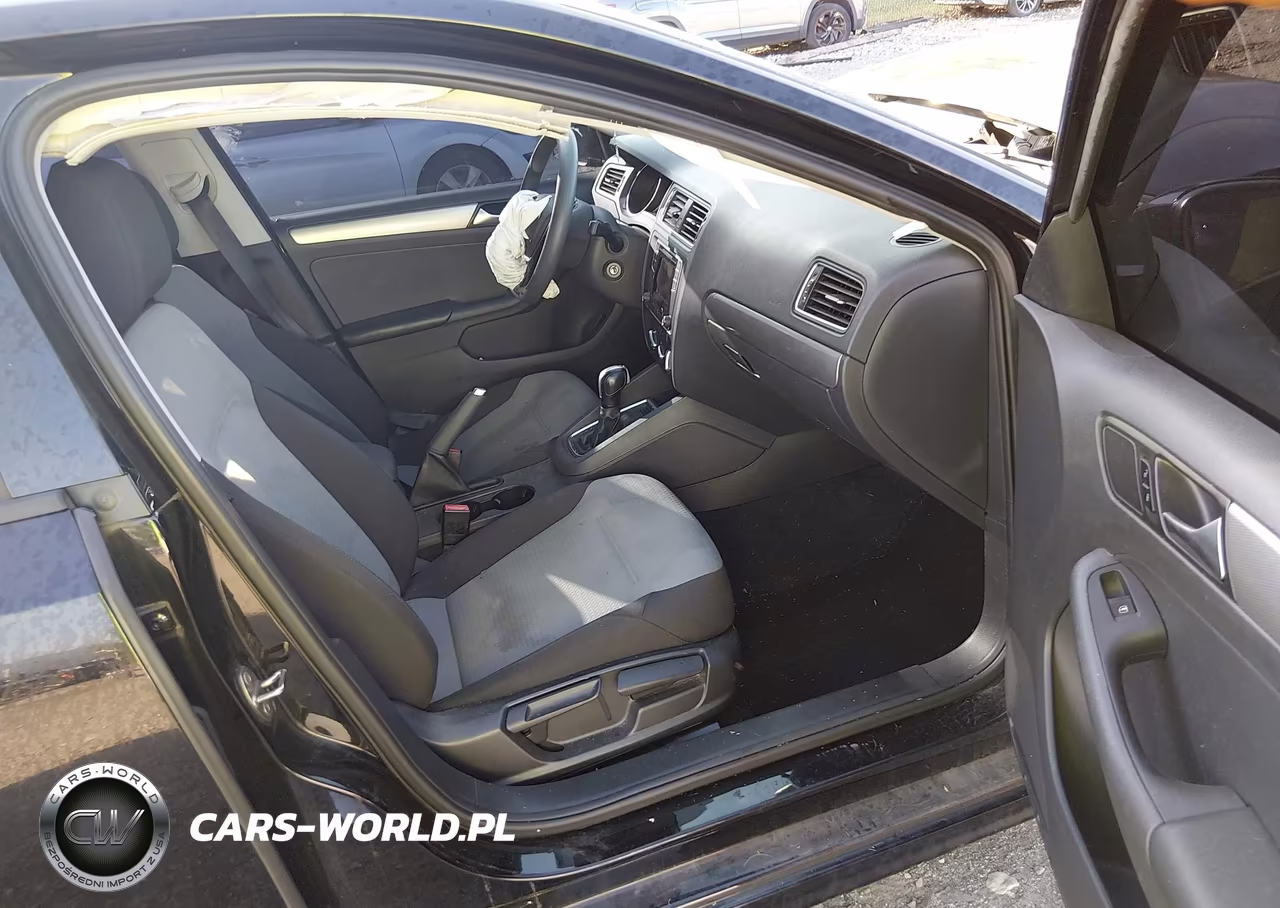 2018 Volkswagen Jetta 1.4T S VIN:3VW2B7AJ4JM256074 - 5