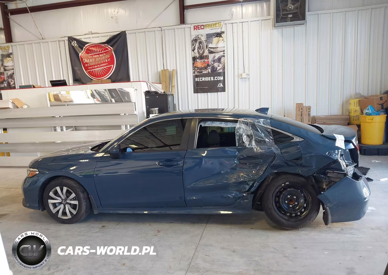 2026 Honda Civic Lx VIN:2HGFE2F24TH572965 - 14