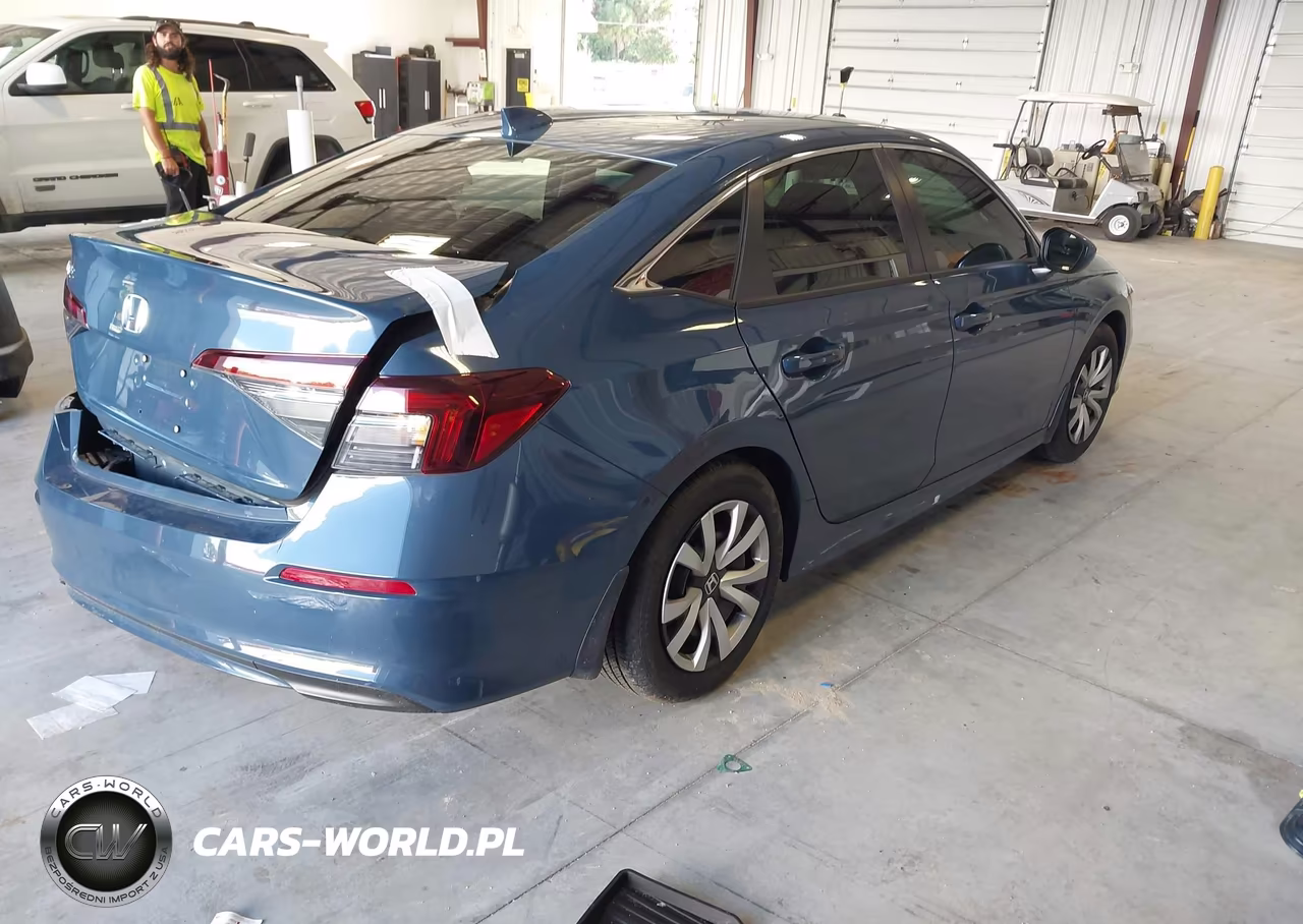 2026 Honda Civic Lx VIN:2HGFE2F24TH572965 - 4