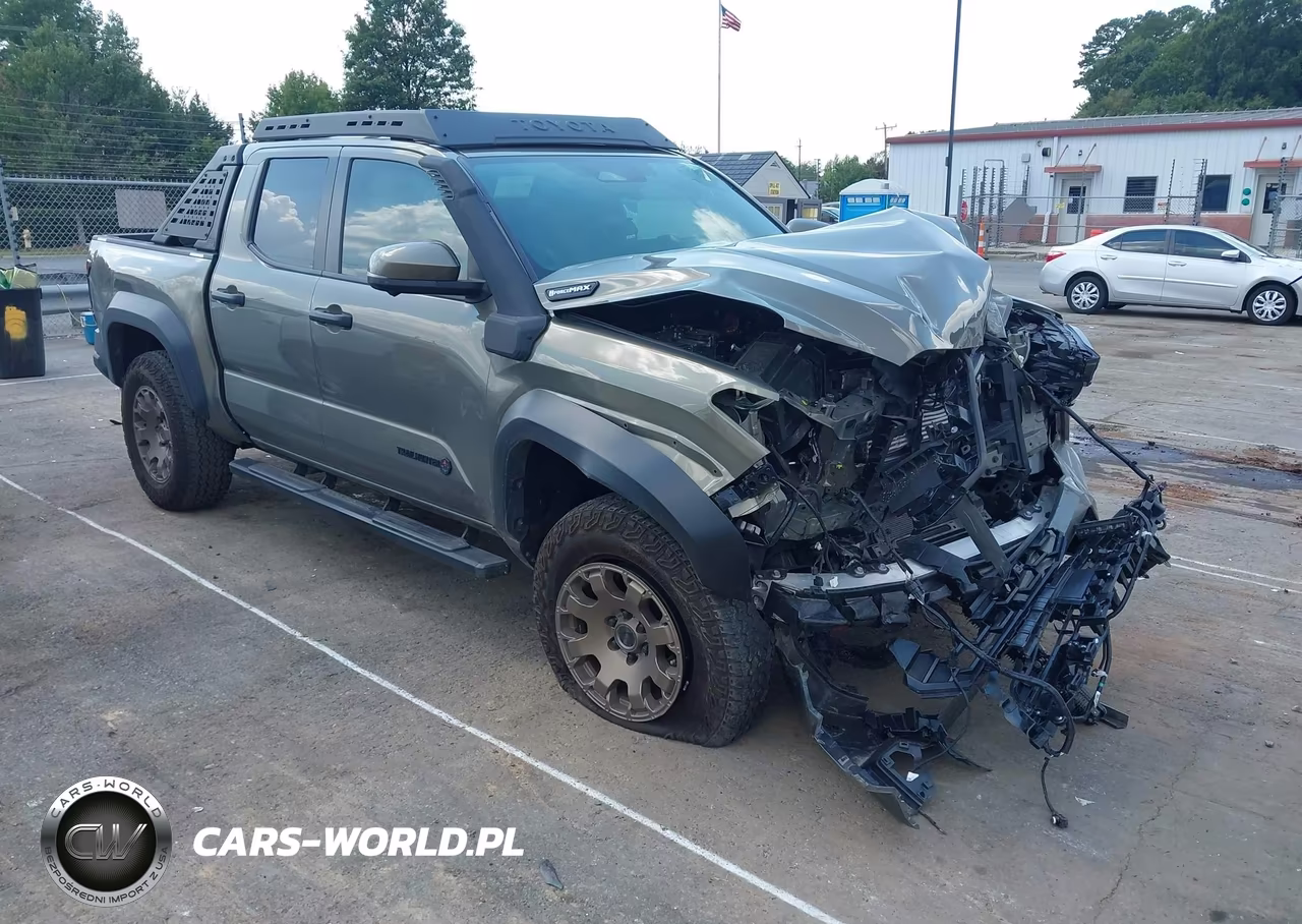 2025 Toyota Tacoma Hybrid Trailhunter – zdjęcie 1 z 16