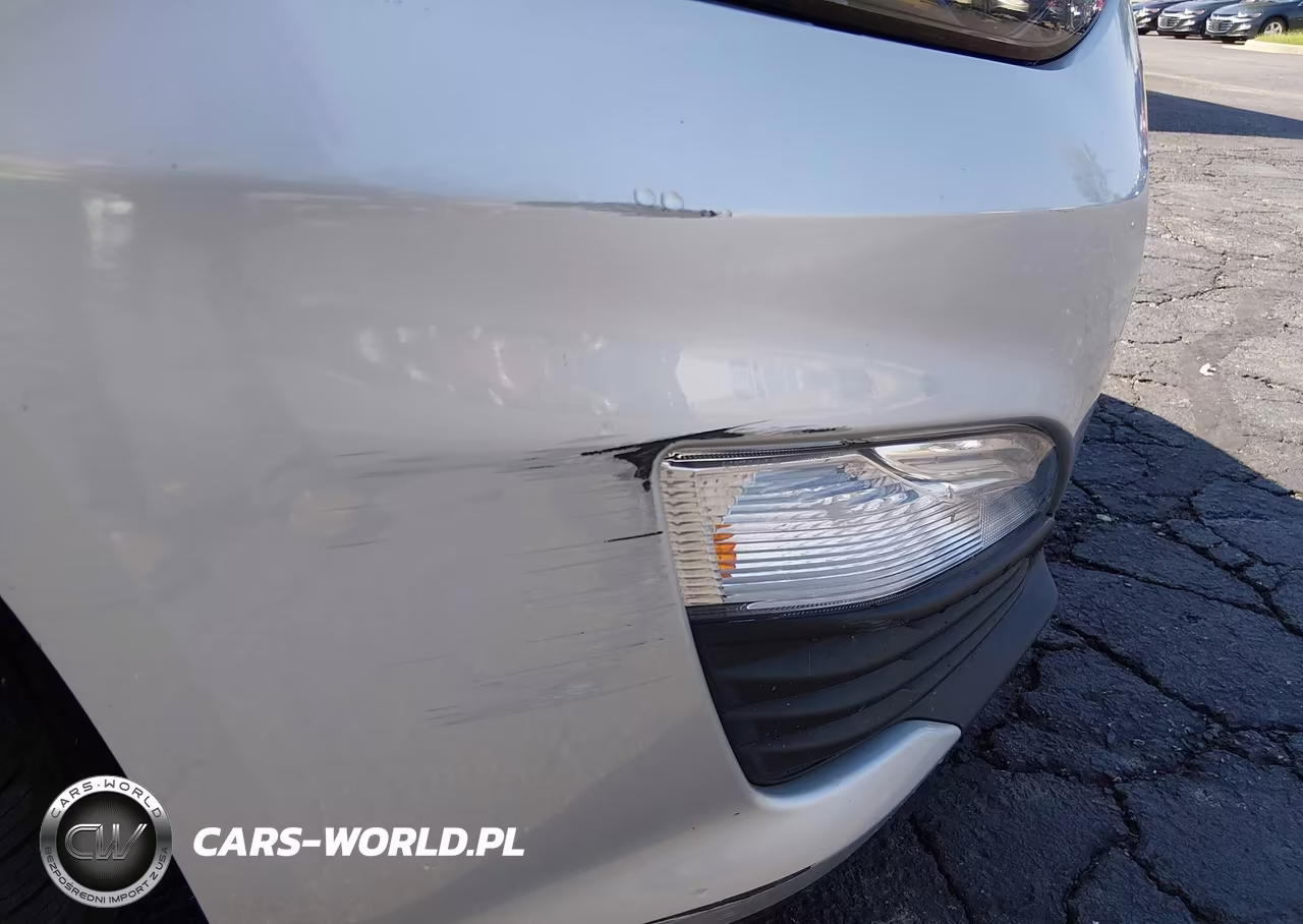 2020 Chevrolet Malibu Fwd 1Fl VIN:1G1ZC5ST2LF099174 - 12