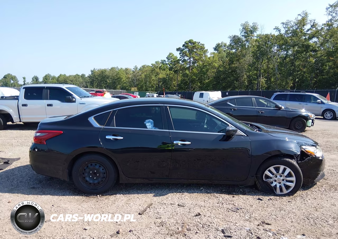2018 Nissan Altima 2.5 S VIN:1N4AL3AP1JC290067 - 13