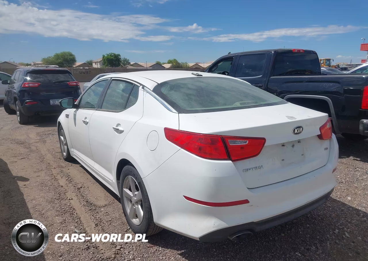 2015 Kia Optima Lx VIN:5XXGM4A76FG462611 - 3