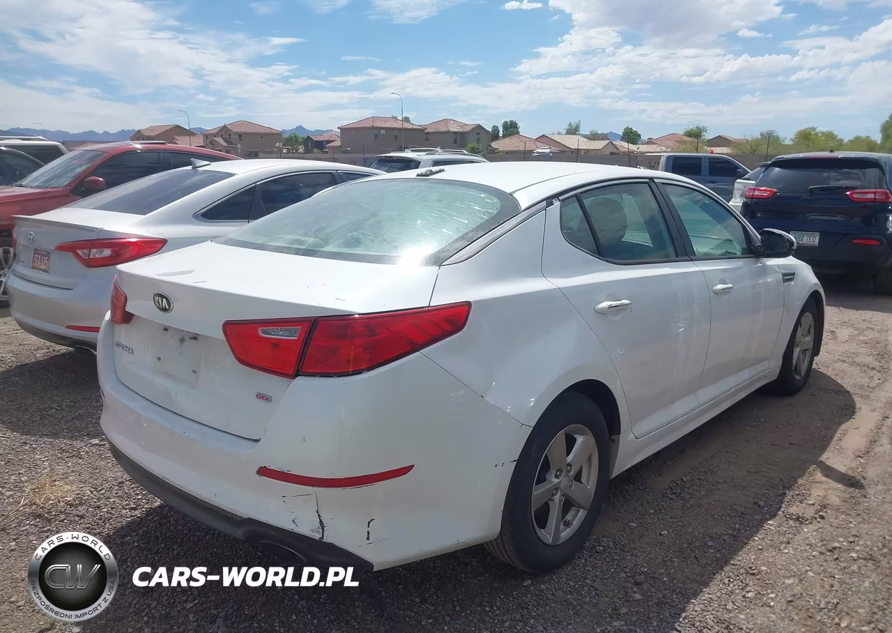2015 Kia Optima Lx VIN:5XXGM4A76FG462611 - 4
