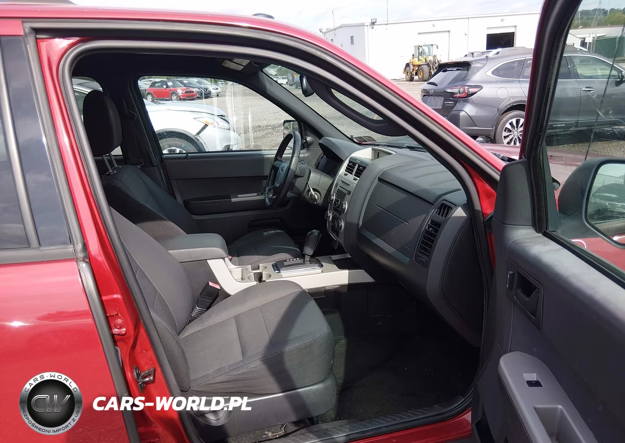 2011 Ford Escape Xlt VIN:1FMCU9D71BKC05472 - 5