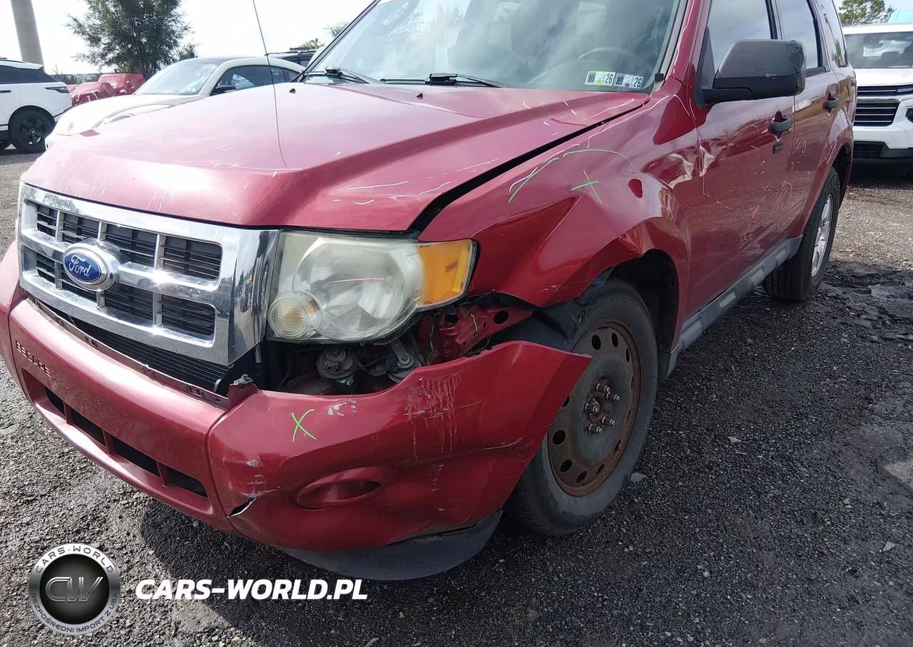 2011 Ford Escape Xlt VIN:1FMCU9D71BKC05472 - 6