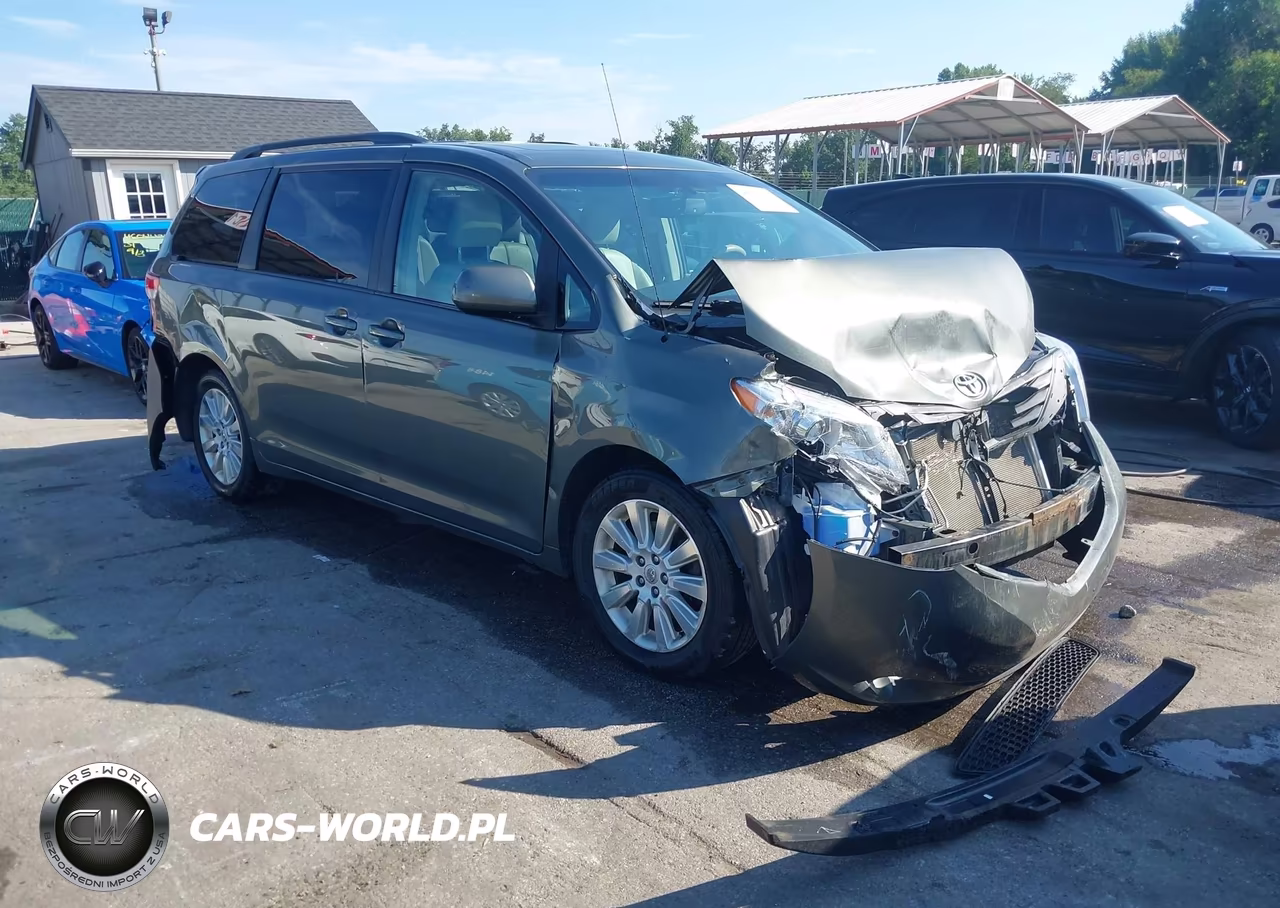 2012 Toyota Sienna Xle 7 Passenger