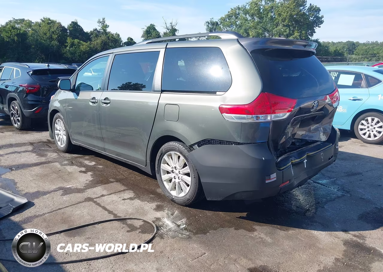 2012 Toyota Sienna Xle 7 Passenger VIN:5TDDK3DC6CS045446 - 3