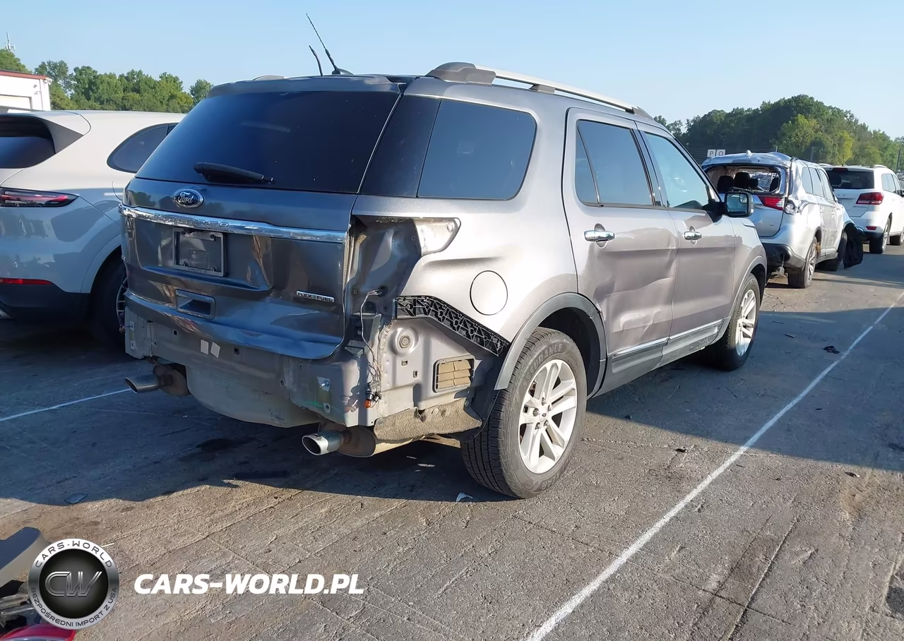 2014 Ford Explorer Xlt VIN:1FM5K7D86EGA74378 - 4