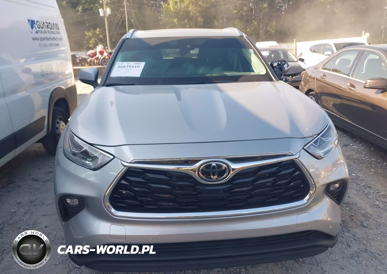 2025 Toyota Highlander Limited VIN:5TDKDRBH9SS592907 - 12
