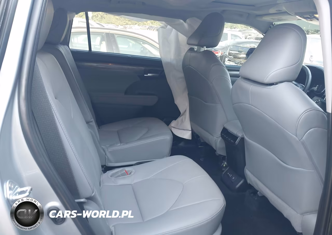 2025 Toyota Highlander Limited VIN:5TDKDRBH9SS592907 - 8