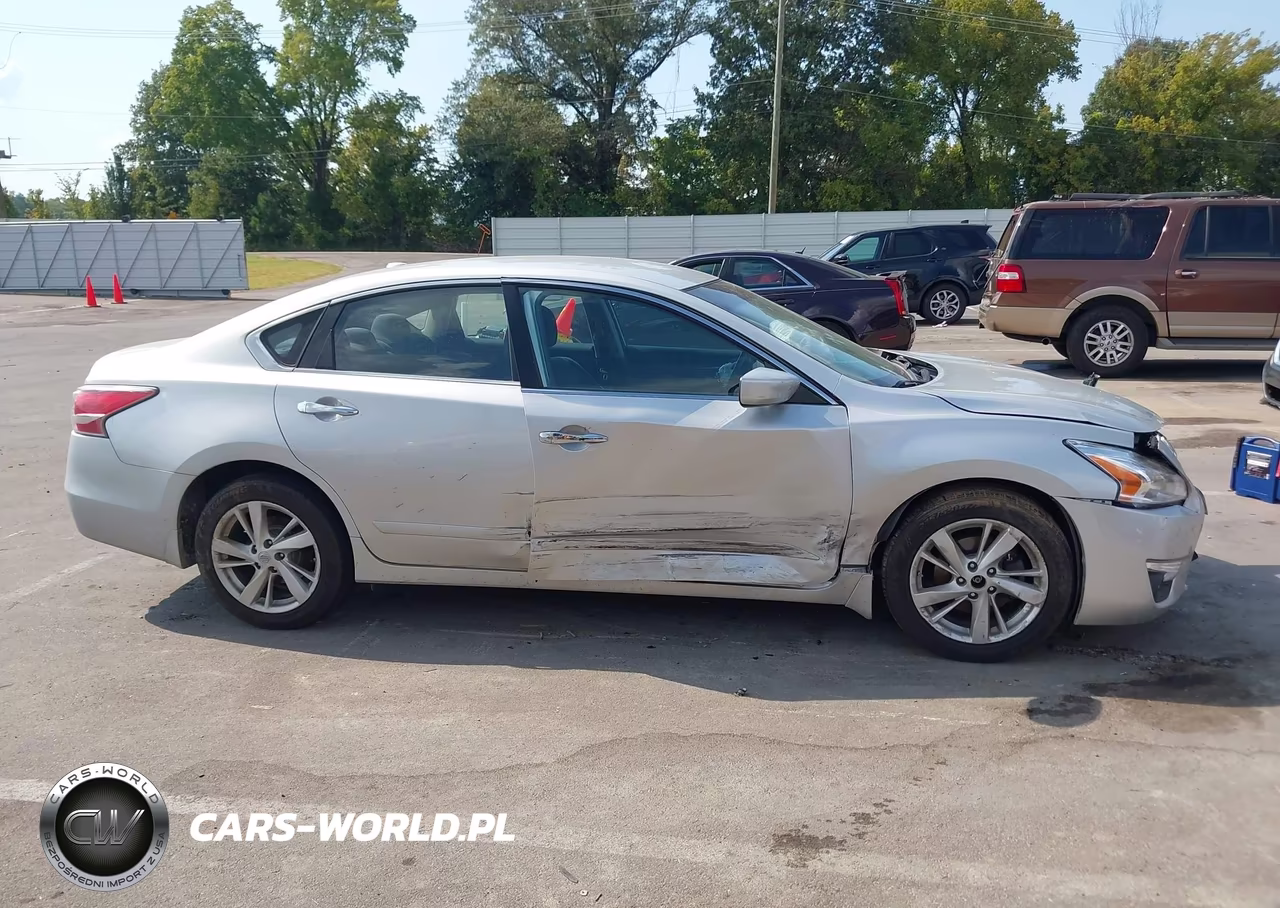 2015 Nissan Altima 2.5 Sv VIN:1N4AL3AP9FC475880 - 13