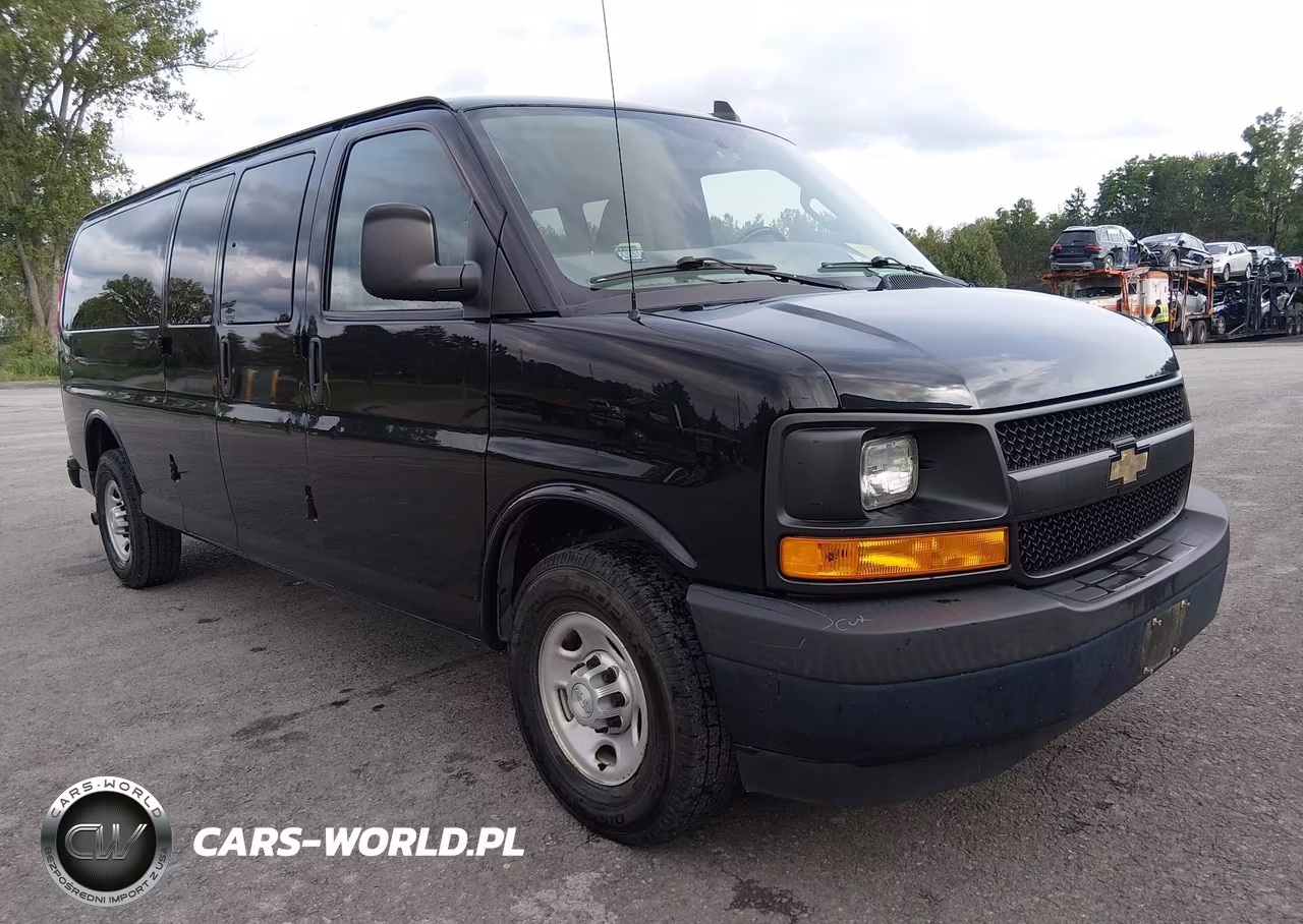 2017 Chevrolet Express 3500 Ls